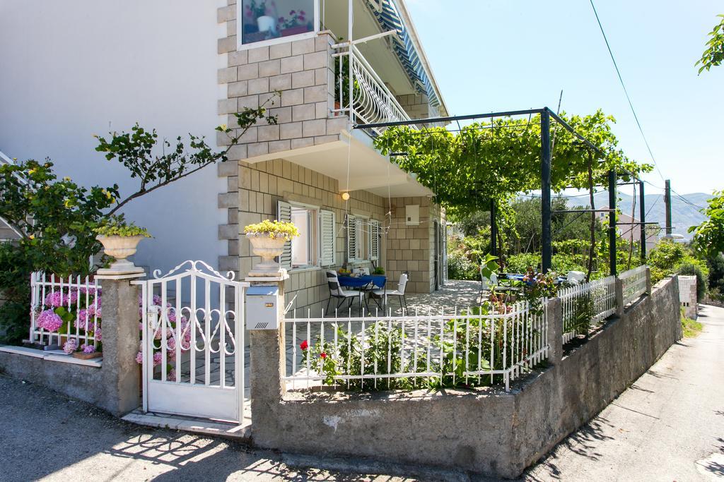 Apartments Olive Mlini Habitación foto